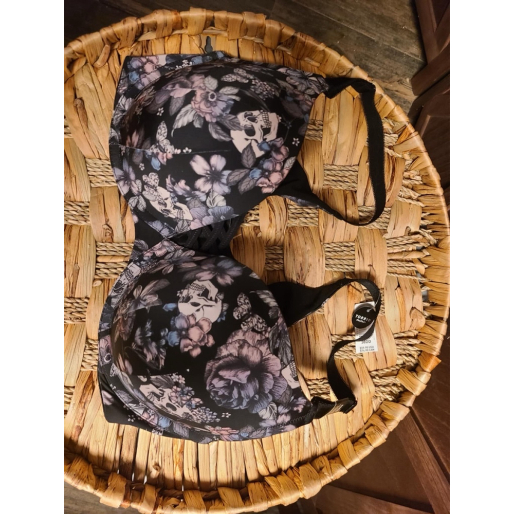 Women's Torrid Bra Size 38DD Black Floral